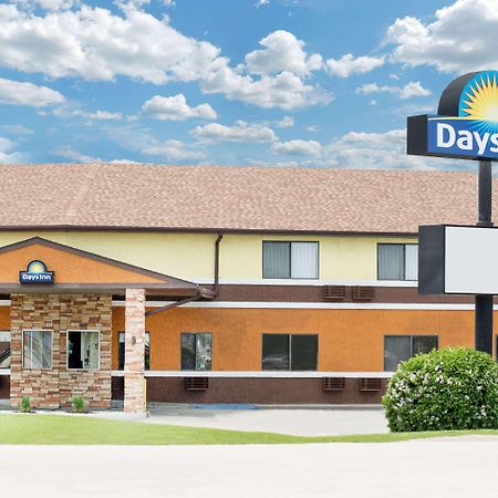 Days Inn By Wyndham York Extérieur photo