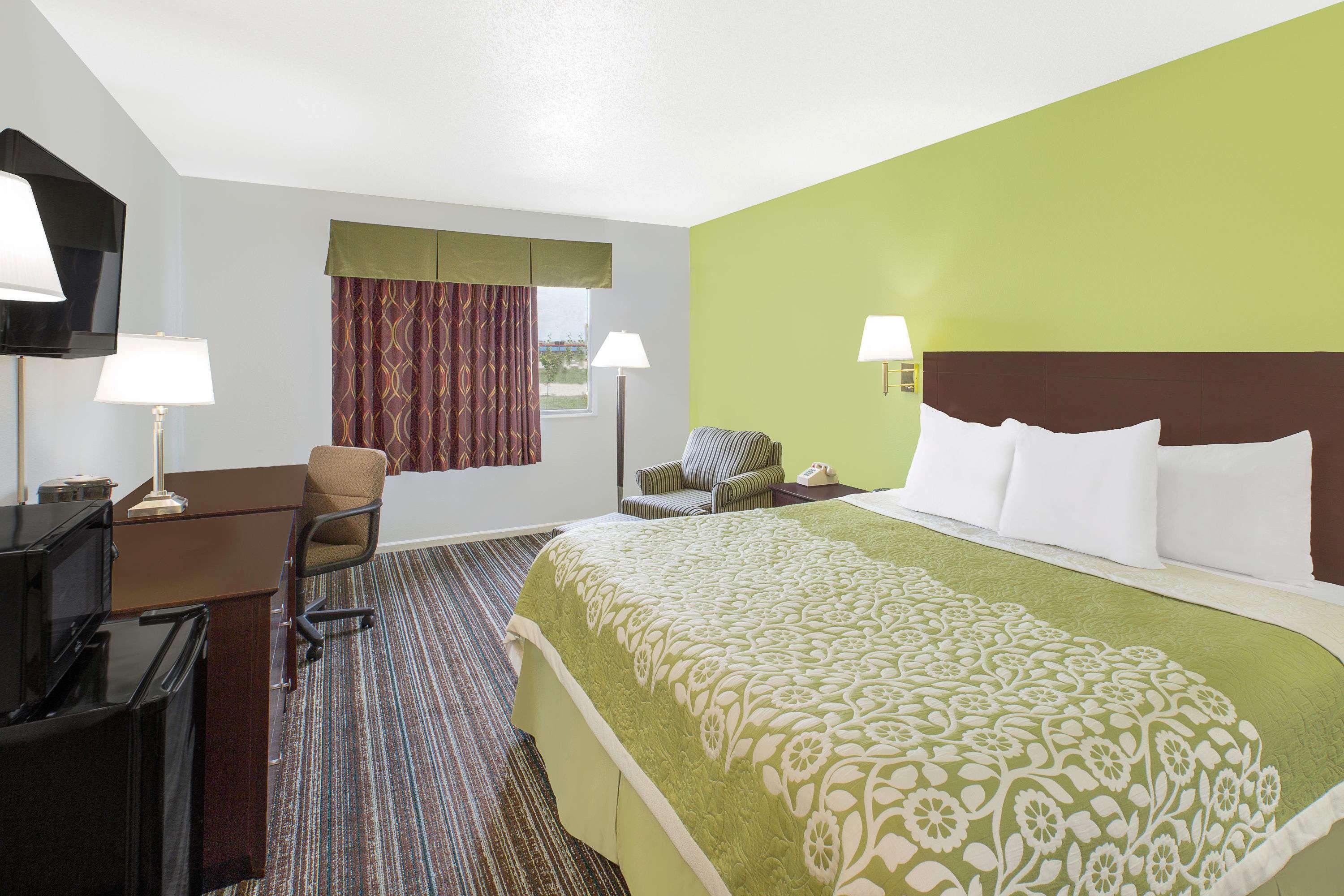 Days Inn By Wyndham York Extérieur photo
