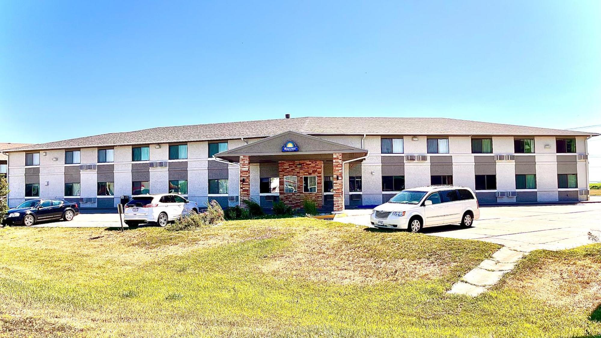 Days Inn By Wyndham York Extérieur photo